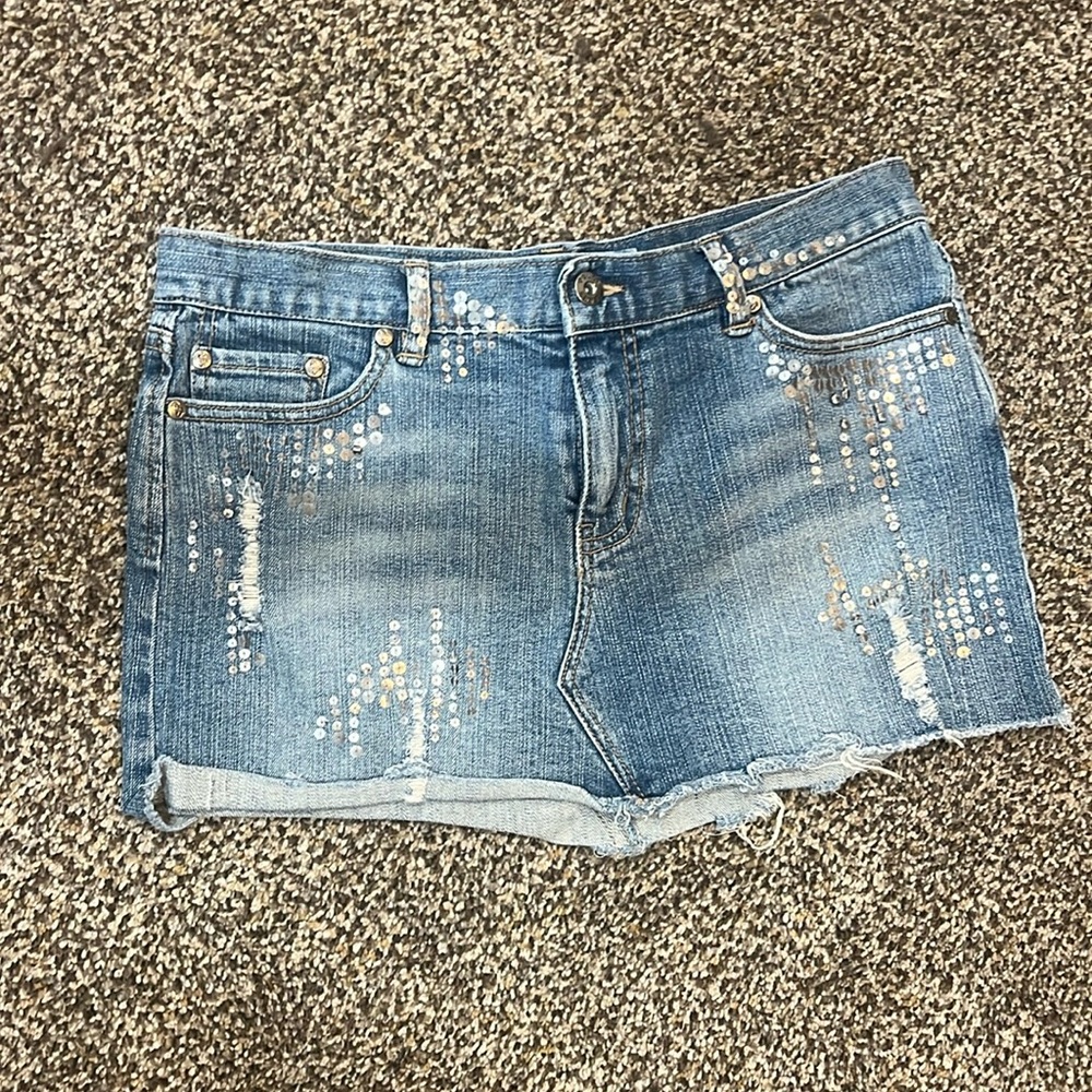 DENIM DEUCE JEANS MINI SKIRT - SIZE MEDIUM